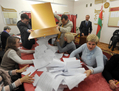 Dépouillement du scrutin au Bélarus le 23 septembre 2012. Encore une fois, les élections ont été jugées ni libres ni ouvertes par des observateurs internationaux. (Viktor Drachev/AFP/Getty Images) 