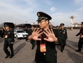 Des délégués arrivent au 18e Congrès du Parti communiste chinois le 7 novembre 2012 à Pékin. (Lintao Zhang/Getty Images) 