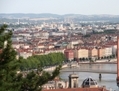 Prise de vue imprenable depuis la Croix-Rousse, les styles de constructions et les rénovations se mélangent harmonieusement à la ville de Lyon (© loflo - Fotolia.com)