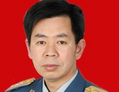 Dai Xu, de l’armée de l’air, est un commentateur excentrique connu et controversé, en Chine, s’exprimant souvent sur un ton agressif. Selon ses déclarations récentes, la grippe aviaire est liée aux États-Unis. (Weibo.com)