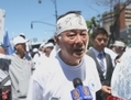 Le dissident chinois Wei Jingsheng lors de la commémoration du massacre de la place Tiananmen qui s’est tenue en face du consulat chinois à New York, le 4 juin 2013. (Epoch Times)
