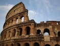 Le Colisée de Rome comme destination culturelle est l'un des symboles les plus connus d'Italie. Le manque de fonds publics nécessaires à sa rénovation a ouvert la porte au parrainage privé l'an dernier. (Dan Kitwood/Getty Images)