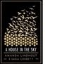 Le livre A House in the Sky raconte quinze mois de captivité brutale vécue par la journaliste canadienne Amanda Lindhout et le photographe australien Nigel Brennan. (simonandschuster.com)