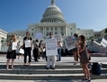 Manifestation des fonctionnaires contre la paralysie budgétaire de l’État fédéral devant le Capitole à Washington le 4 octobre dernier. (Nicholas Kamm/AFP/Getty Images)