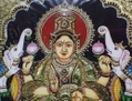 Une déesse hindoue dans le style de peinture de Tanjore réalisé par V. Panneer Selvam. Ce style de peinture traditionnelle dépeint généralement des divinités hindoues, des saints et des histoires de la mythologie. (Venus Upadhayaya/Epoch Times)