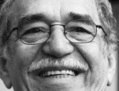 u00abLe plus grand Colombien de tous les temps» selon le président de Colombie Juan Manuel Santos, qui a proclamé 3 jours de deuil national suite au décès de Gabriel García Márquez, prix Nobel de littérature en 1982, décédé à l’âge de 87 ans le 17 avril dernier à Mexico. (WIKIPEDIA)