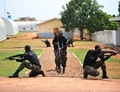 Les forces spéciales camerounaises à l'entraînement. Peuvent-elles vaincre Boko Haram? (image publiée dans le domaine public par l'Africa Command des États-Unis)