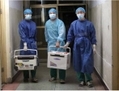 16 août 2012, capture d'écran du site Sohu.com: des médecins transportent des organes fraîchement prélevés dans un hôpital de la province du Henan. (Epoch Times)