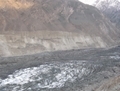 La fonte rapide du glacier Hopar dans la vallée de Nagar, au Pakistan. (© Umar Farooq/Irin)
