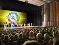 Fin du spectacle de Shen Yun Performing Arts qui a eu lieu dans la soirée du 13 janvier 2015 au Grand Théâtre de Québec. (Evan Ning/Époque Times) 