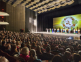 Fin de la cinquième représentation de Shen Yun Performing Arts qui a eu lieu dans la soirée du 10 janvier 2015 à la Place des Arts de Montréal. (Evan Ning/Epoch Times)