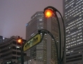 Éclairage urbain, Montréal – Square Victoria (Hector Guimard, Wikimedia Commons)