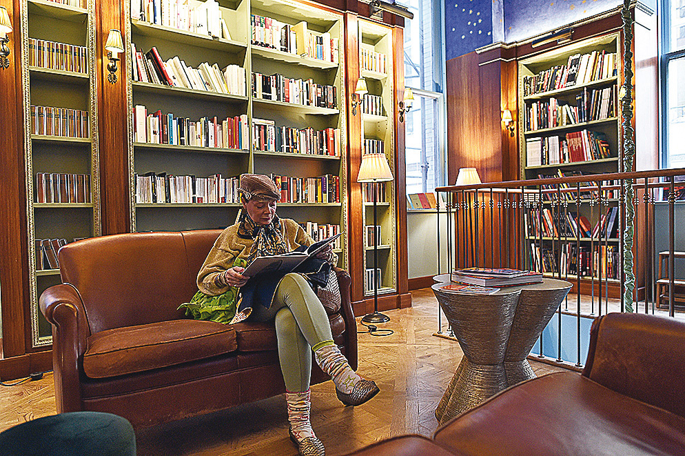 La lecture reste une activité de loisir pour 74 % des Français. (Jewel Samad/AFP/Getty Images)