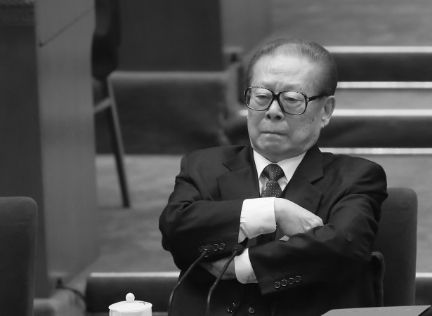 Jiang Zemin, Chine, plainte, Chinois,  crimes contre l’humanité, génocide, procès, campagne anti-corruption, changement politique 
