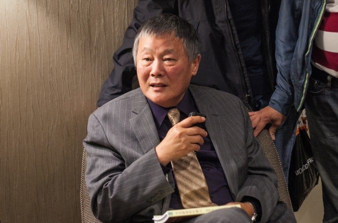 2 juin 2015 : le célèbre avocat et défenseur chinois des droits de l'homme Wei Jingsheng, tient une conférence au Sheraton de Flushing à New York pour commémorer le triste anniversaire du massacre de la place Tian'anmen (Larry Ong/Epoch Times). 