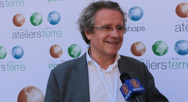Olivier Mousson interviewé lors de la Global Conference qui s'est tenue du 6 au 8 juillet au domaine du Château de Chantilly (NTD Television)