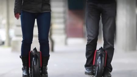 VIDÉO – L’e-roue : la nouvelle tendance pour se déplacer en ville
