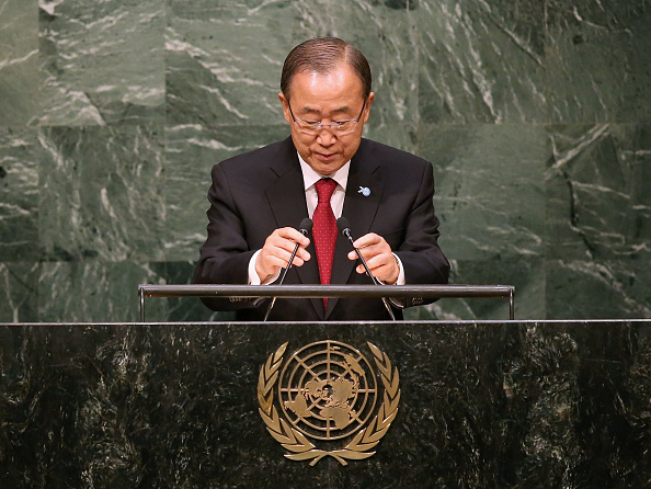 Le Secrétaire général des Nations Unies  Ban Ki-moon lors de son discours devant l'Assemblée générale des Nations Unies, le 28 septembre 2015 à New York. ( John Moore/Getty Images)
