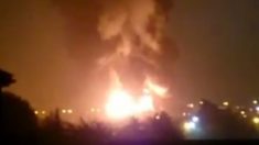Énorme explosion et incendie à Bracknell, à proximité de Londres – Vidéo, Photos