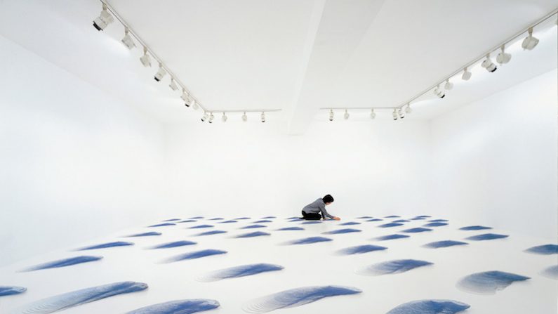 Kim Yun Soo, Desert of Winds, Accumulating PVC, galerie Soso.  (Gallery SoSo)