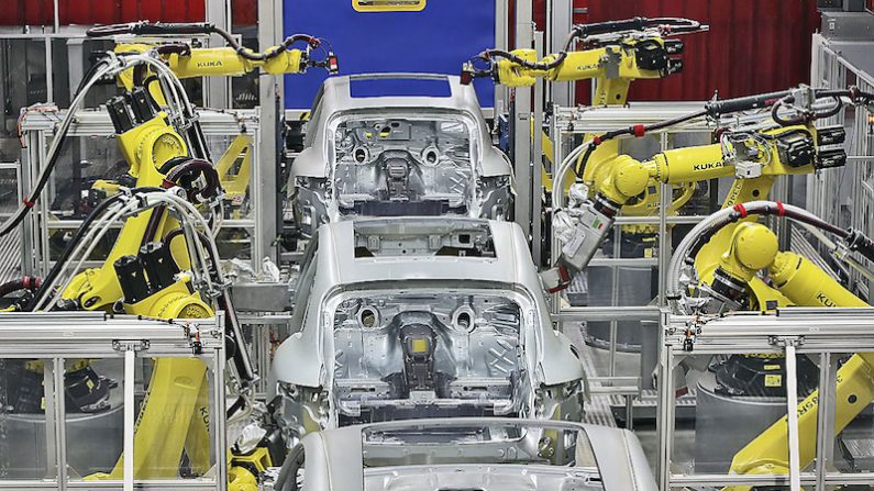 Les robots vont-ils remplacer nos emplois ?  (Sean Gallup/Getty Images)