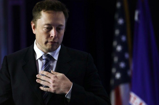Elon Musk arrive pour une intervention lors de la conférence annuelle 2014 de la Banque de l’Import-export (EXIM), le 25 avril 2014 à Washington, DC (Alex Wong/Getty Images)