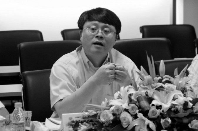 Jiang Mianheng, ancien président de la succursale de Shanghai de la prestigieuse Académie chinoise des sciences, se prononce lors d’une conférence, le 16 juillet 2005. (Académie chinoise des sciences)