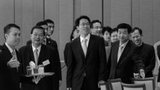 Après avoir écarté le chef de l’exécutif de Hong Kong, Pékin vise le chef de son bureau de liaison
