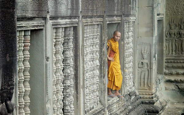Un moine dans un temple. (Epoch Times)
