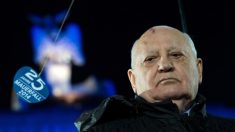 Mikhail Gorbatchev: « Le monde se prépare à la guerre »