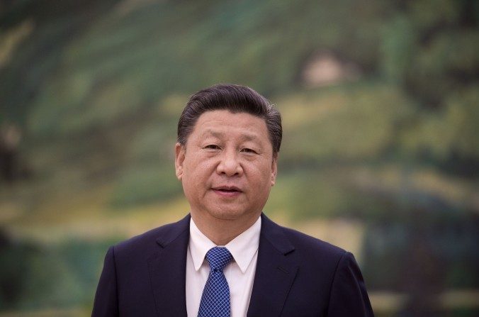 Le leader chinois Xi Jinping dans la Grande Salle du Peuple à Pékin le 2 décembre 2016. (Nicolas Asfouri / AFP / Getty Images)