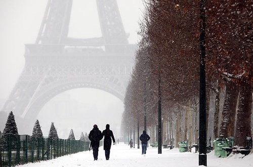 Paris sous la neige. (War Street /Flickr)