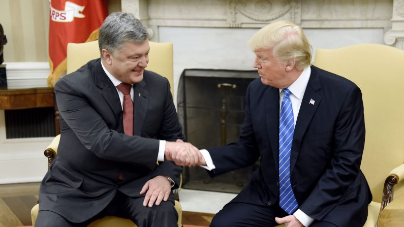 Le président Donald Trump rencontre son homologue ukrainien.