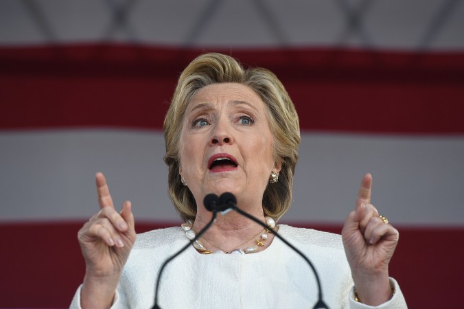 Un document déposé par le FBI révèle des failles de l’enquête dans l’affaire Clinton