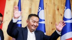 Un ancien lutteur devient président de la Mongolie