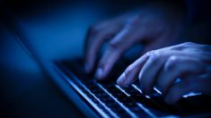 Des pirates informatiques vendent l’accès aux infrastructures essentielles sur le darknet