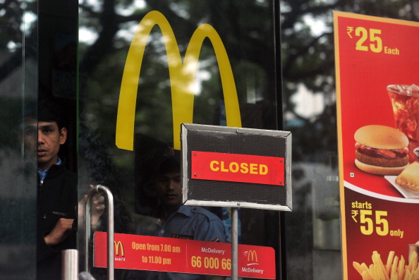 40% des "McDo" d'Inde vont fermer sous 15 jours, mettant fin à son accord de franchise avec un partenaire local.  (PUNIT PARANJPE/AFP/GettyImages)