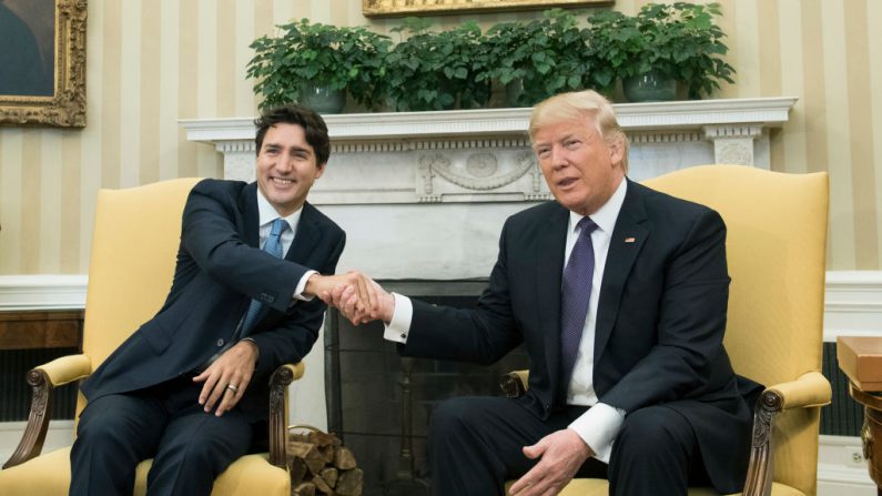 Rencontre entre Justin Trudeau et Donald Trump à la Maison-Blanche le 13 février 2017 (Kevin Dietsch-Pool/Getty Images)