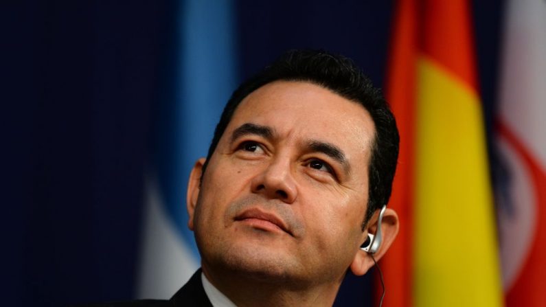 Président du Guatemala Jimmy Morales, 2017. (Photo de ERIC PIERMONT/AFP/Getty Images)