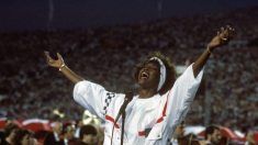 Quand Whitney Houston chantait l’hymne national lors d’un match de football américain en 1991