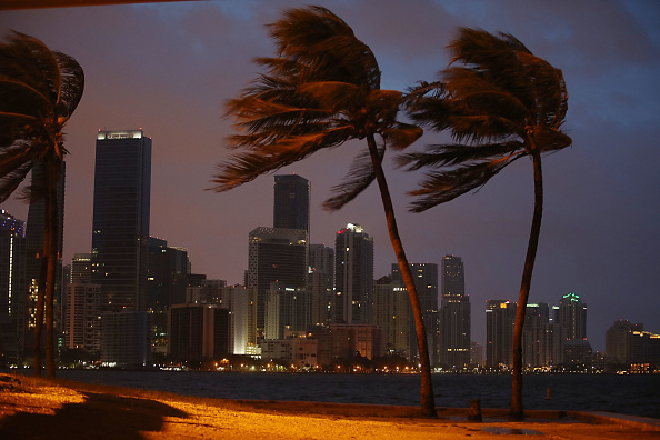 Miami, le 9 septembre. Irma arrive en Floride et pourrait bien passer en  categorie 4.  (Joe Raedle/Getty Images)