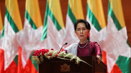 Aung San Suu Kyi condamne toutes les violations des droits de l’homme