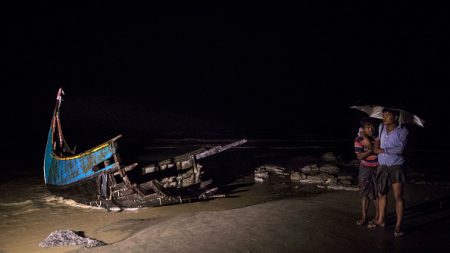 Une embarcation de Rohingyas en route pour le Bangladesh a coulé