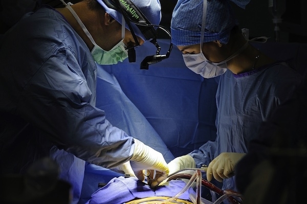 Le tourisme de transplantation en Chine cache des prélèvements d'organes forcés organisés par le gouvernement chinois. (Jean-Sébastien Evrard/AFP/Getty Images)