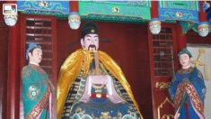 Le palais taoïste de la montagne du phénix chantant