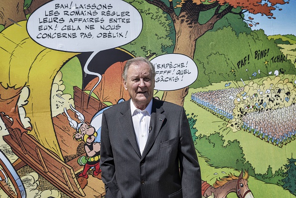 Albert Uderzo lors d'une exposition dédiée à la BD Asterix.
(JEFF PACHOUD/AFP/Getty Images)