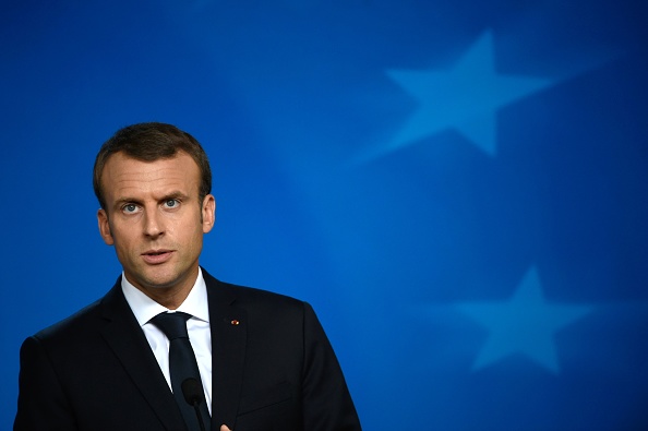 Le président Emmanuel Macron intervient devant la presse à l'issue du sommet des dirigeants européens lors de la réunion du Conseil de l'UE le 20 octobre 2017 à Bruxelles. (JOHN THYS / AFP / Getty Images)
