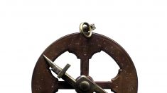 Un chasseur d’épaves aurait trouvé le plus ancien astrolabe nautique