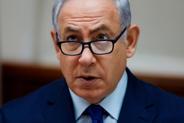 Le Premier ministre israélien Benjamin Netanyahu assiste à la réunion hebdomadaire du cabinet à Jérusalem le 19 novembre 2017. 
(RONEN ZVULUN / AFP / Getty Images)