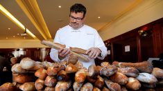 La baguette au patrimoine de l’Unesco, Macron soutient les boulangers français